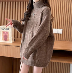 Women's Merino Wool Turtleneck Dress Sweater (Mid-Length)